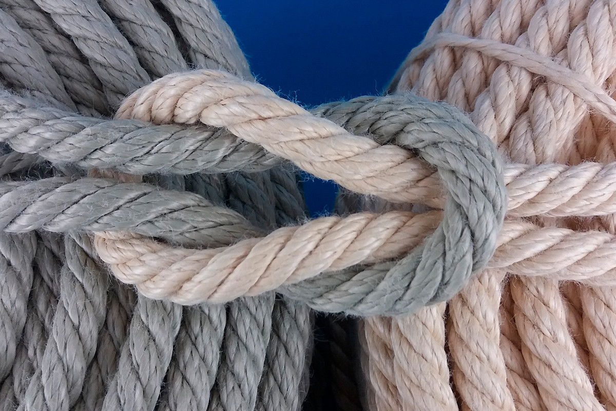 Cuerdas y muebles para Bondage