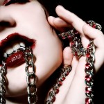 Vampirismo: Mordeduras y arañazos en la práctica del BDSM